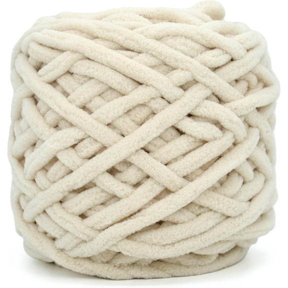Minzimin 100g Chunky Chenille Yarn for Crocheting,Beige Fluffy Velvet Plush Yarn Thick Soft Chunky Chenille Yarn Baby Blanket Yarn for Crocheting Knitting Beginners