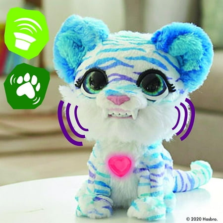 furReal North the Sabertooth Kitty