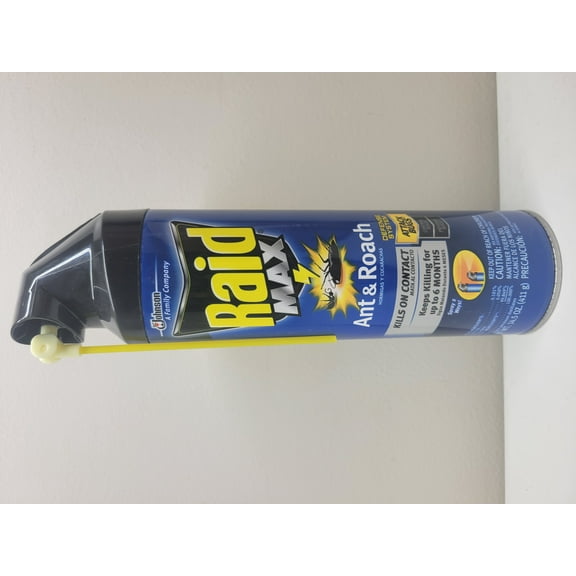 Raid Max Ant & Roach Defense System Spray keeps Killing up to 6 Months 14.5 oz