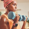 thumbnail image 3 of Smartwatch de Fitness Fitbit  Versa 4, 3 of 6