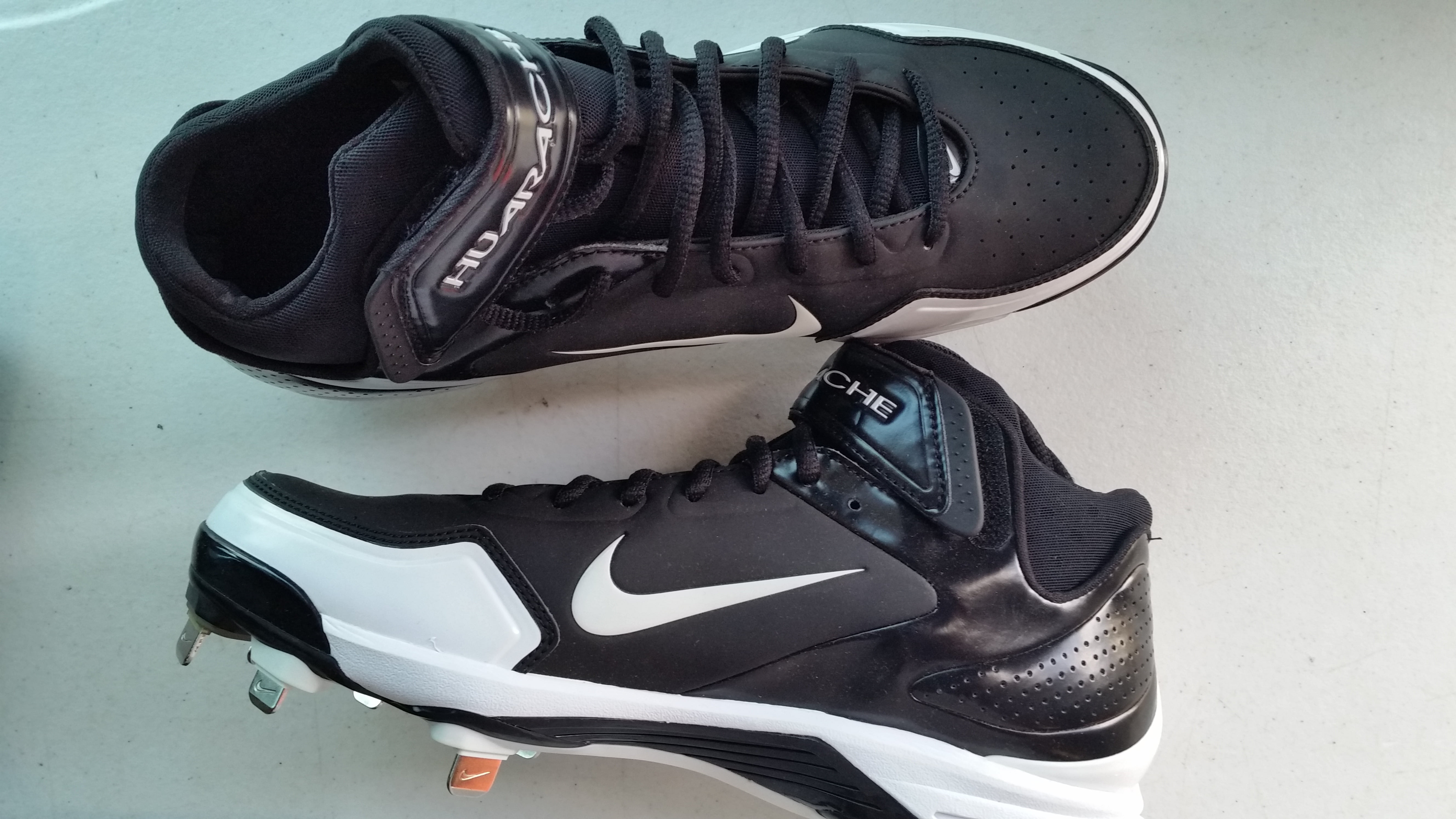 nike air huarache 2k fresh metal baseball cleats