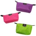 thumbnail image 3 of Juego de 3 bolsas de viaje pequeñas: bolsa organizadora y de almacenamiento impermeable, bolsas de baño para hombres y mujeres en rosa fuerte, morado y verde lima, 3 of 4