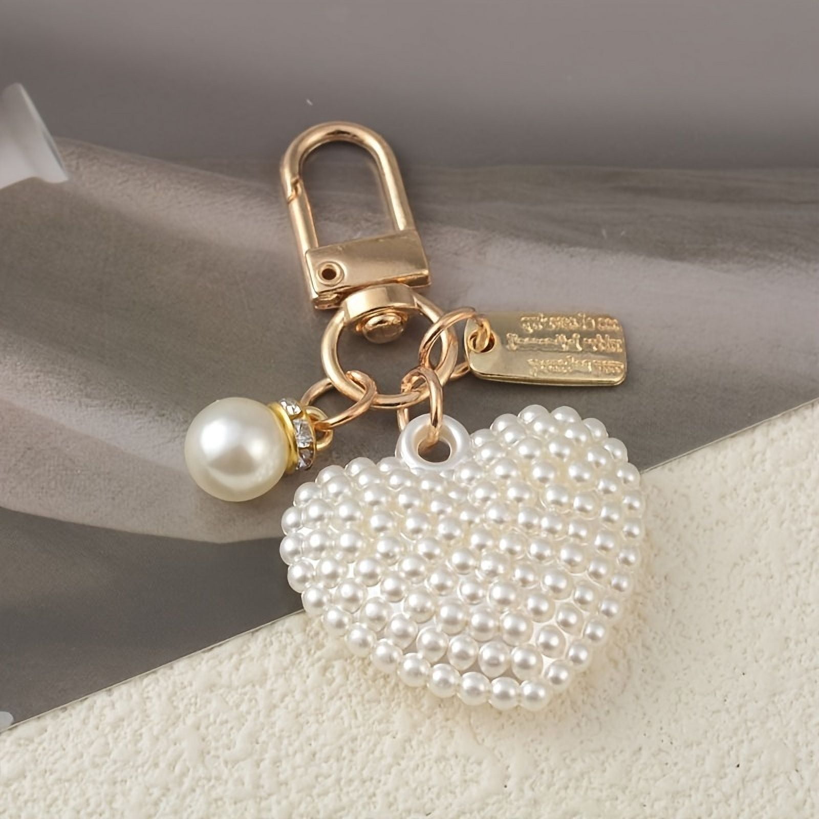 1 piece of heart -shaped imitation pearl beaded keychain, headphone box bag, key ring pendant,Key chain