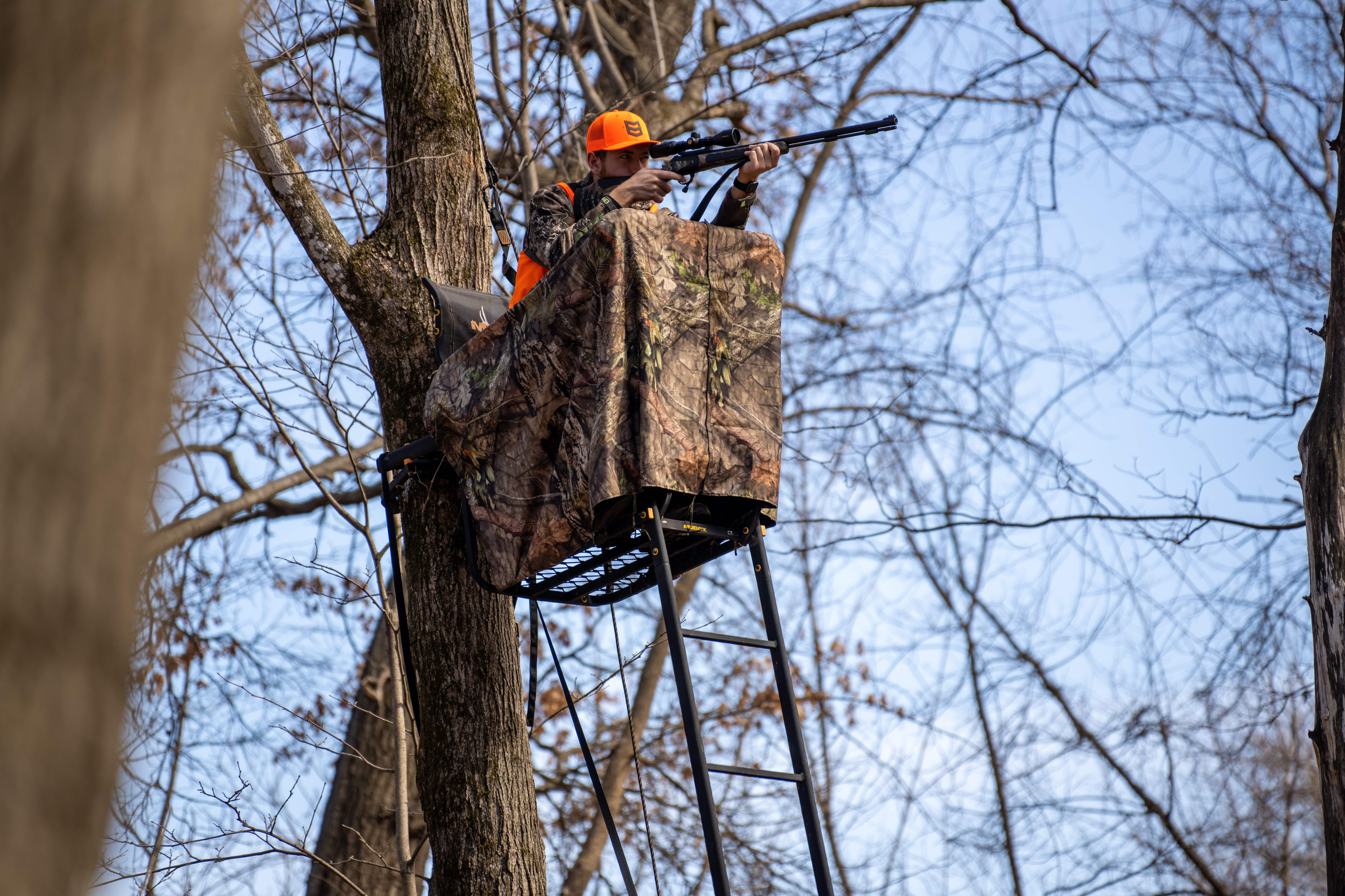Muddy Deluxe Treestand Universal Blind Kit with Zipper Entrance, Camo Hunting Blind