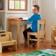 thumbnail image 2 of Set de escritorio y silla Melissa & Doug, de madera, con tapa elevable, color miel, 2 of 8