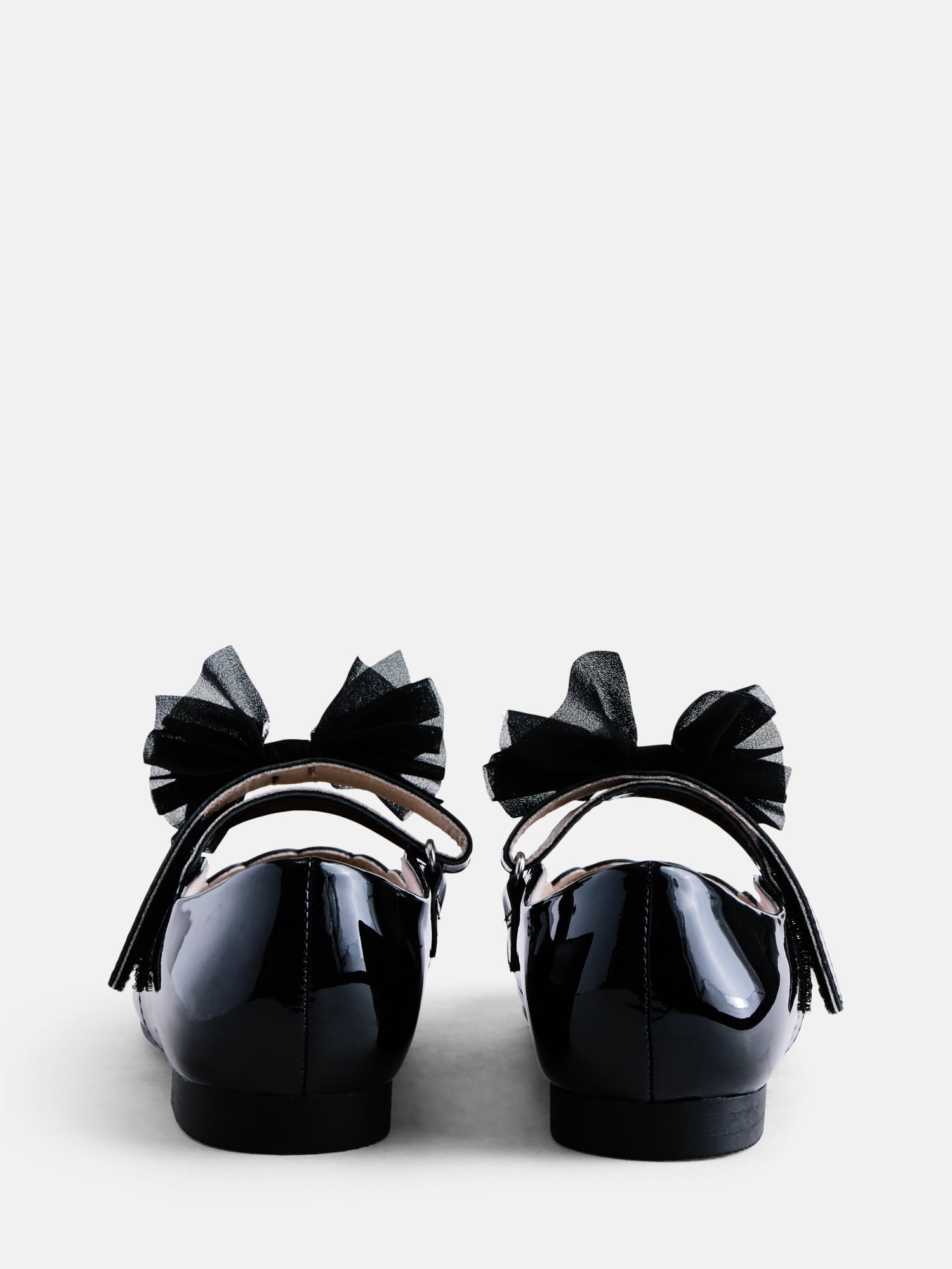 Wonder Nation Little Girls and Big Girls Scallop Ballet Flats with Tulle Bow