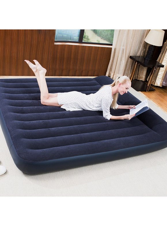 Air Mattresses with Builtin Pumps in Air Mattresses