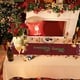 thumbnail image 4 of Mantel de Navidad 72x13 pulgadas | Patrón festivo de copo de nieve | Poliéster impermeable | Multicolor | Camino largo de mesa de café | Decoración para el Comedor Navideño | 1 pieza incluida, 4 of 6