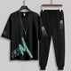 thumbnail image 2 of Conjuntos de camiseta y pantalones para hombre, oferta, top vintage, trajes deportivos holgados, sudadera moderna, ropa ajustada para hombre, chándal regular XL, 2 of 5