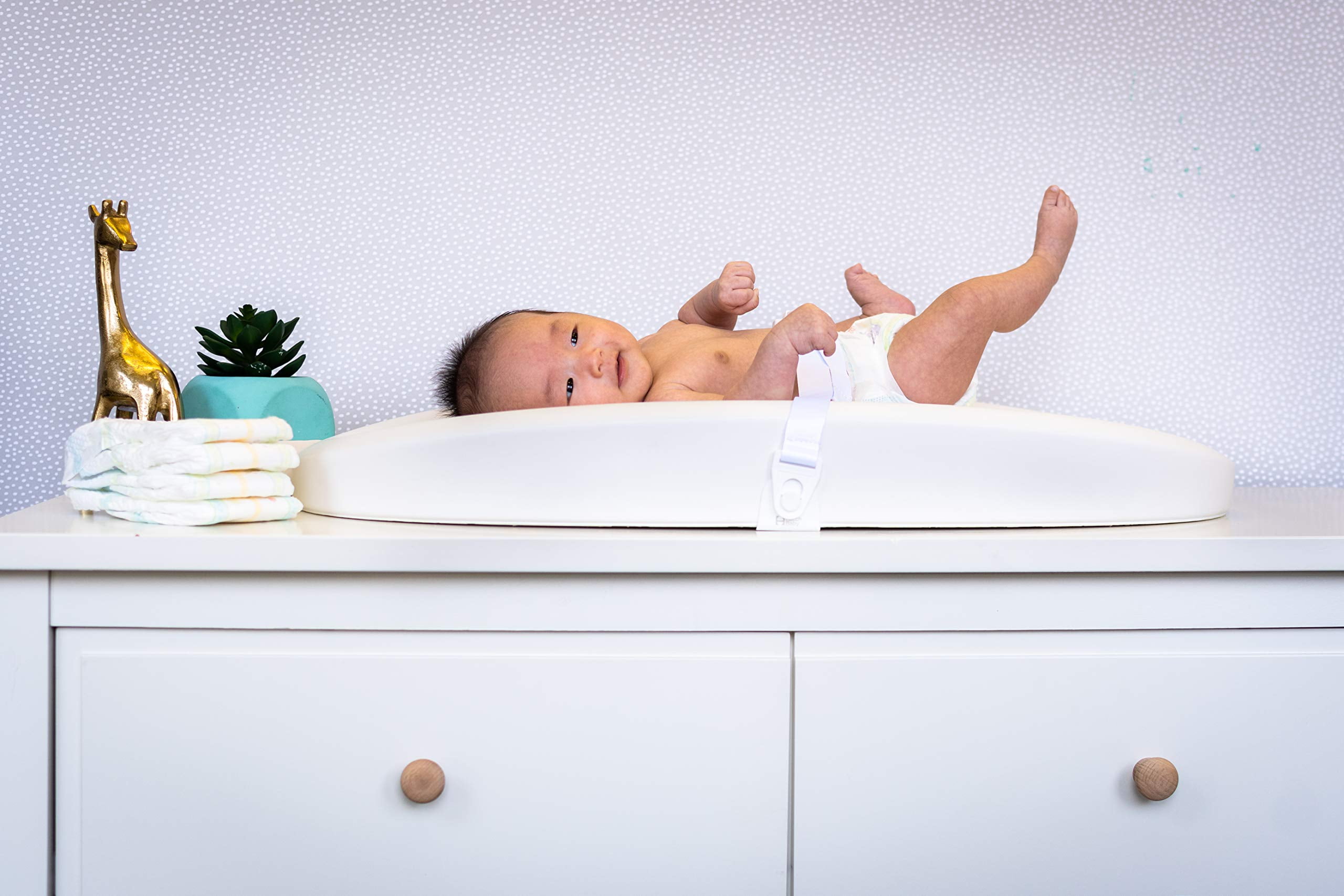Hatch Baby Grow Smart Changing Pad & Scale - Grey, Wireless, Easy-to-Clean,  with Free App for iOS & Android - Walmart.com