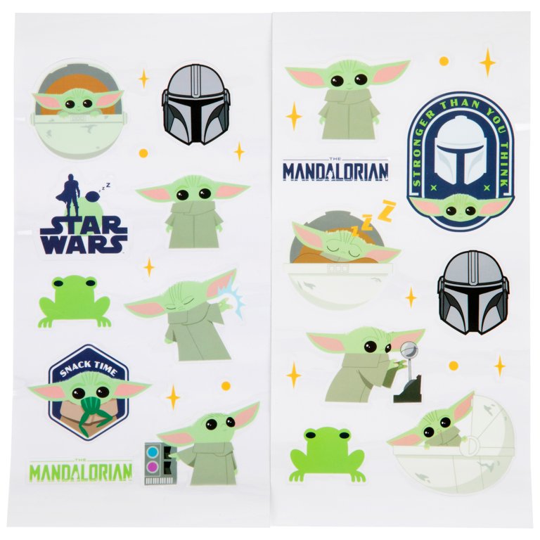 Star Wars The Mandalorian Grogu 20 oz. Sports Bottle and Sticker