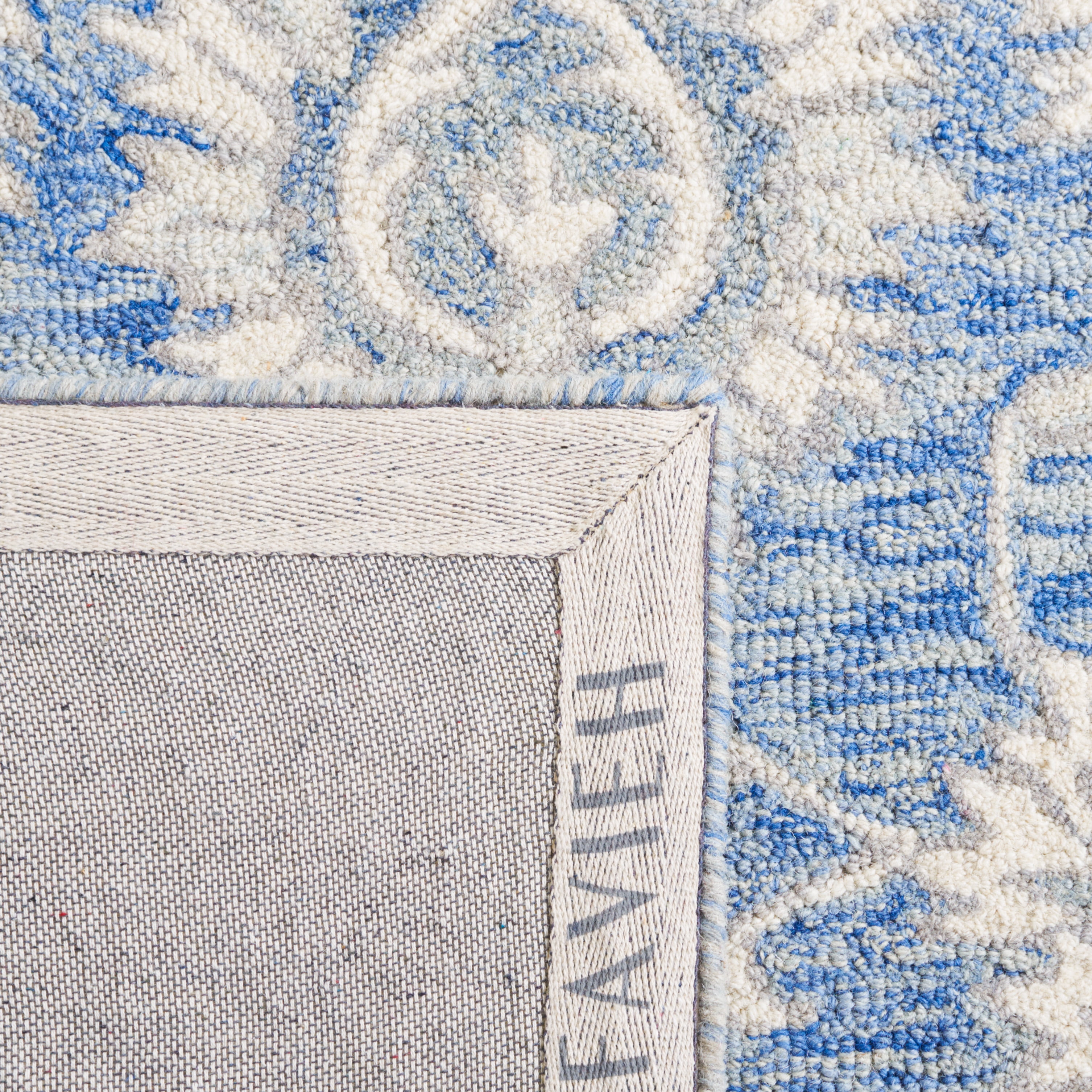 SAFAVIEH Micro-Loop Larry Oriental Runner Rug, Blue/Ivory, 2'3" x 7'
