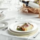 thumbnail image 4 of 16Pcs Manteles Redondos Desechables Dorado Estrella, 13" Decoraciones de Mesa con Brillos Metálicos, 4 of 6