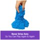 thumbnail image 3 of Bolsa resellable Play Sand Kinetic Sand Blue de 1,13 kg para niños a partir de 3 años, 3 of 9