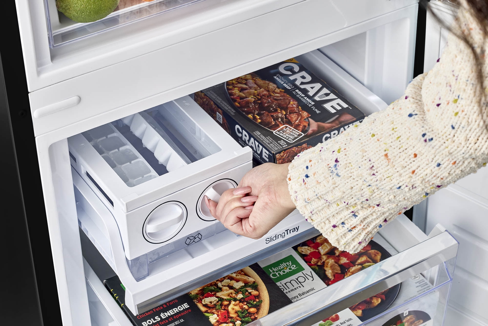 Classic Retro 24 In 12 Cu.ft. Bottom Mount Refrigerator Auto Defrost, Eenergy Star Certified, Counter Depth with Manual Ice maker