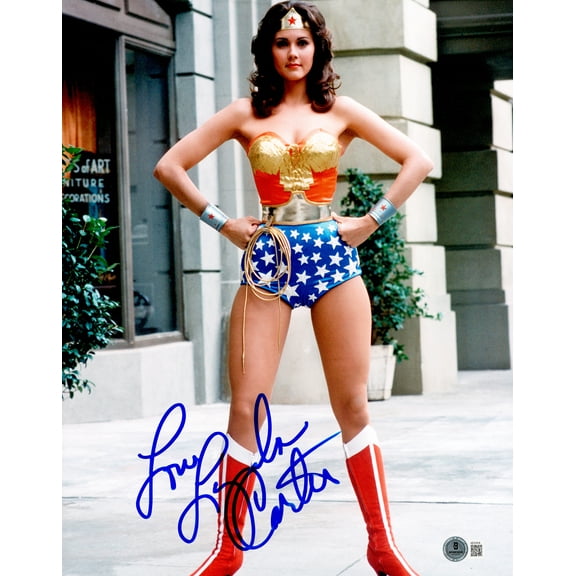 Lynda Carter Autographed 11x14 Photo Wonder Woman Beckett BAS QR #AE31918