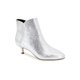 thumbnail image 1 of Botas XOXO Kyrie Plateadas con Brillo, Punta Almendra y Tacón Kitten Talla 8, 1 of 2