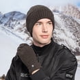 thumbnail image 3 of Conjunto de guantes con pantalla táctil y gorro cálido de invierno, 3 of 5