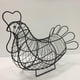 thumbnail image 3 of Canasta de almacenamiento de huevos de hierro innovador Decoración en apariencia de soporte de huevo con forma de pollo, 3 of 7