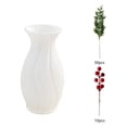 thumbnail image 1 of Arrangement Floral Élégant de Baies Rouges avec Aiguilles et Vase pour Table à Manger, 1 of 6