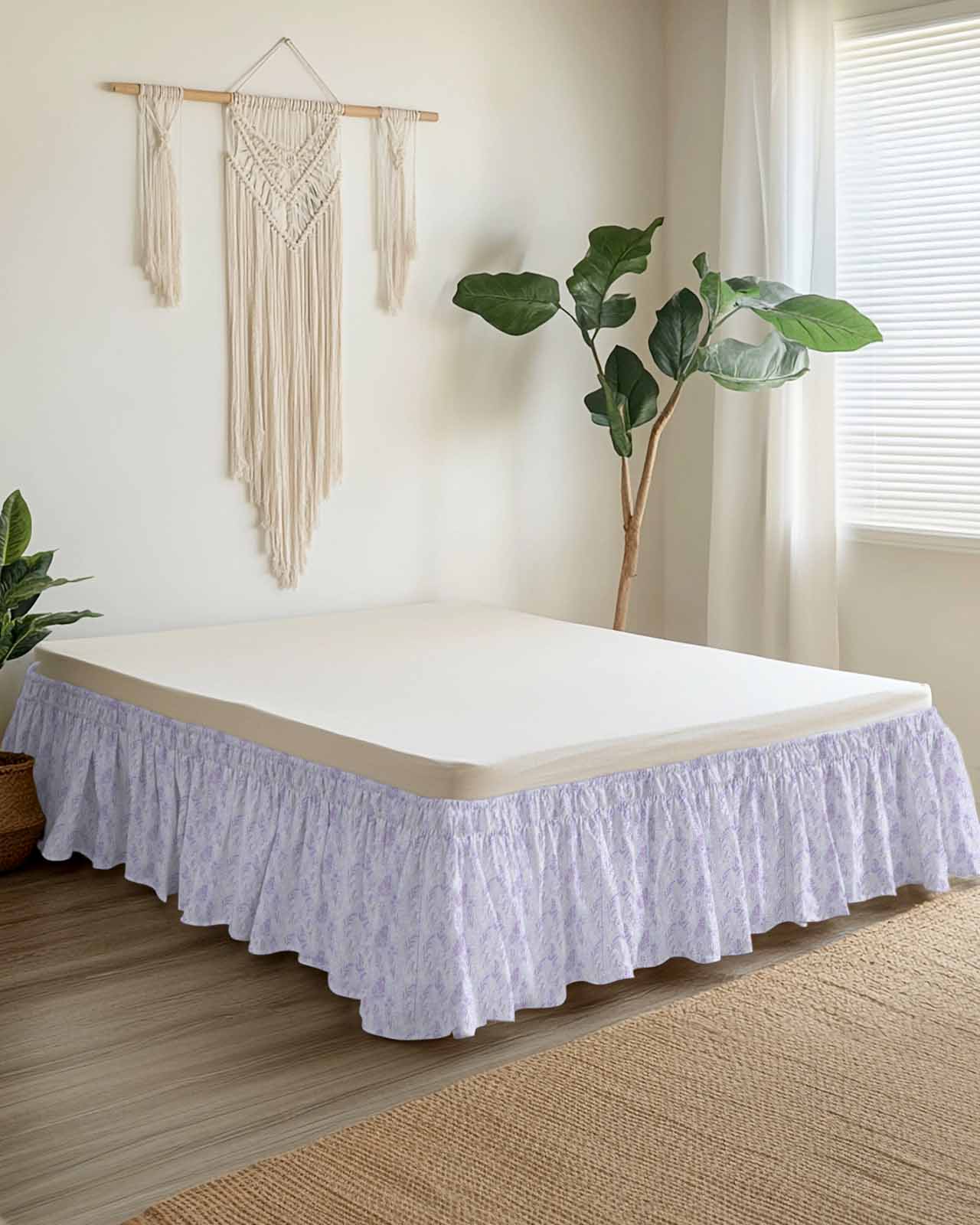 Light Purple Flowers Bed Skirt Queen Size 16 Inch Drop, Spring Lavender Floral Leaf Botanical Adjustable Elastic Dust Ruffles Bedskirt for Queen Bed Wrap Around Pleated Mattress Frame Cover