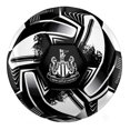 thumbnail image 1 of Newcastle United FC Football à Imprimé Turbine, 1 of 1