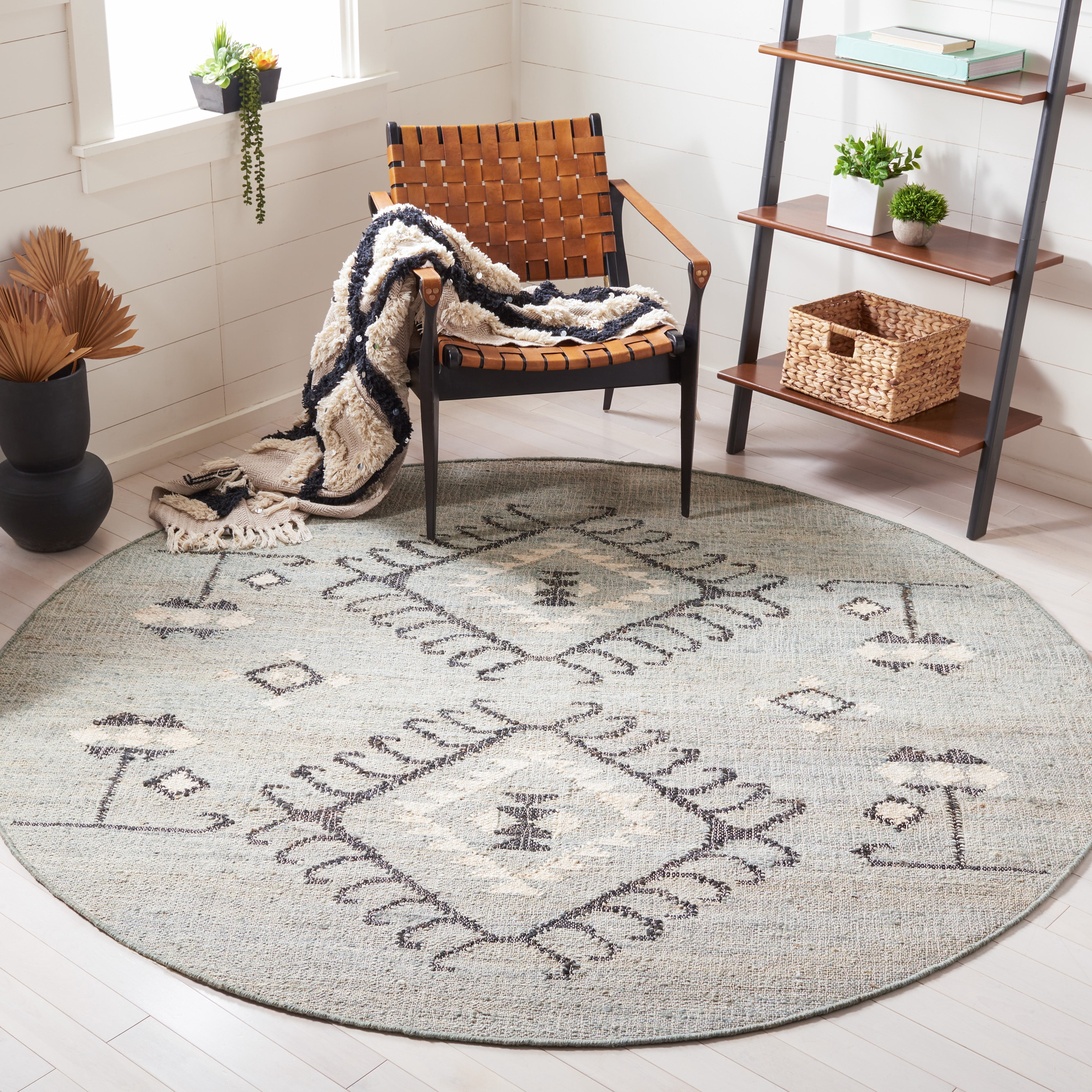 SAFAVIEH Kilim Lisette Tribal Area Rug, Blue/Black, 7' x 7' Round