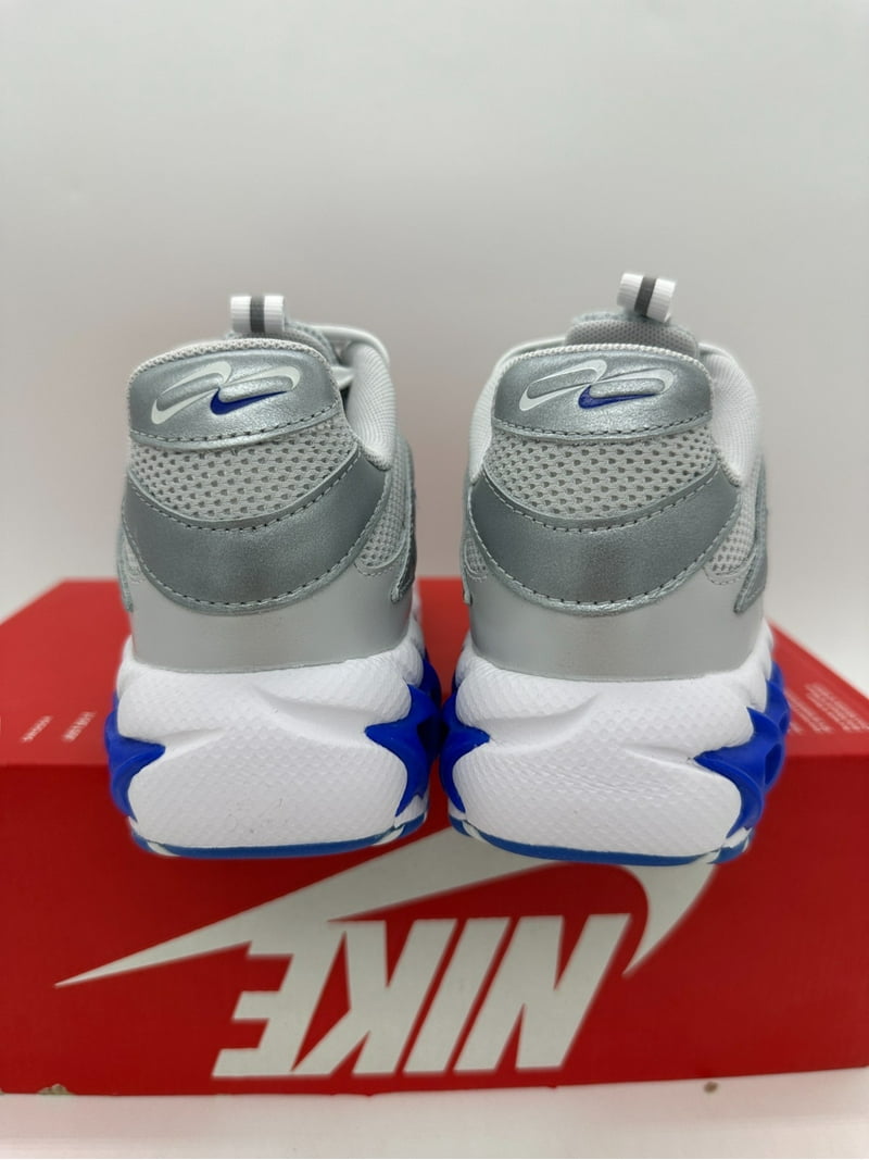Nike Zoom Air Fire Women's Size 5 Silver Blue White Athletic Shoes