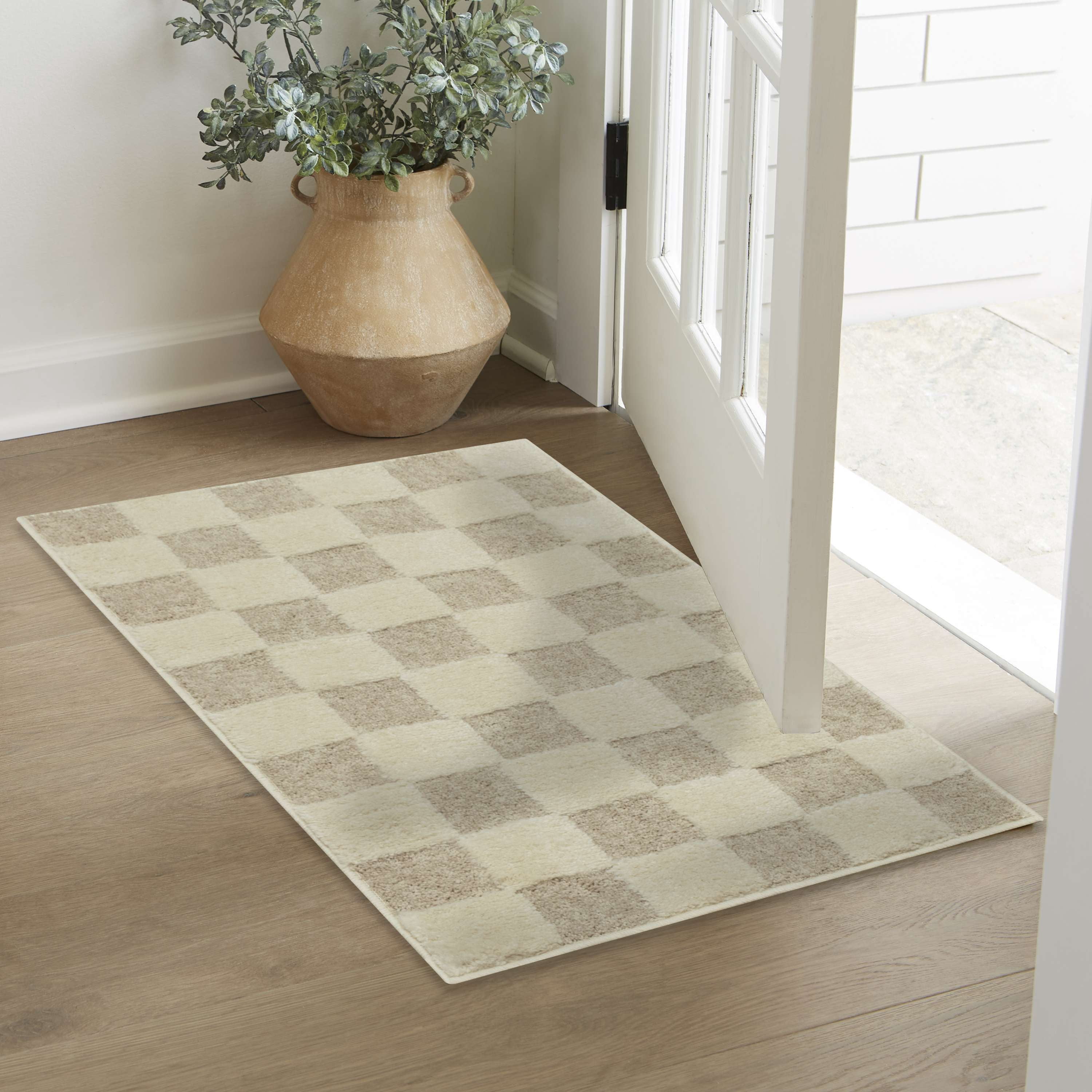 Mainstays Plush Check Ivory Indoor Accent Rug, 21 in x 34 in