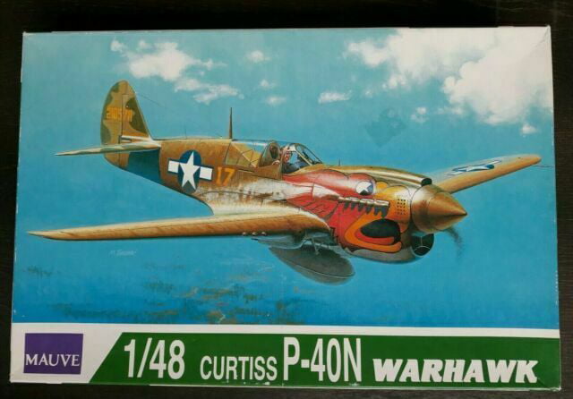 Curtiss P-40N Warhawk Kit by AMT 1:48 