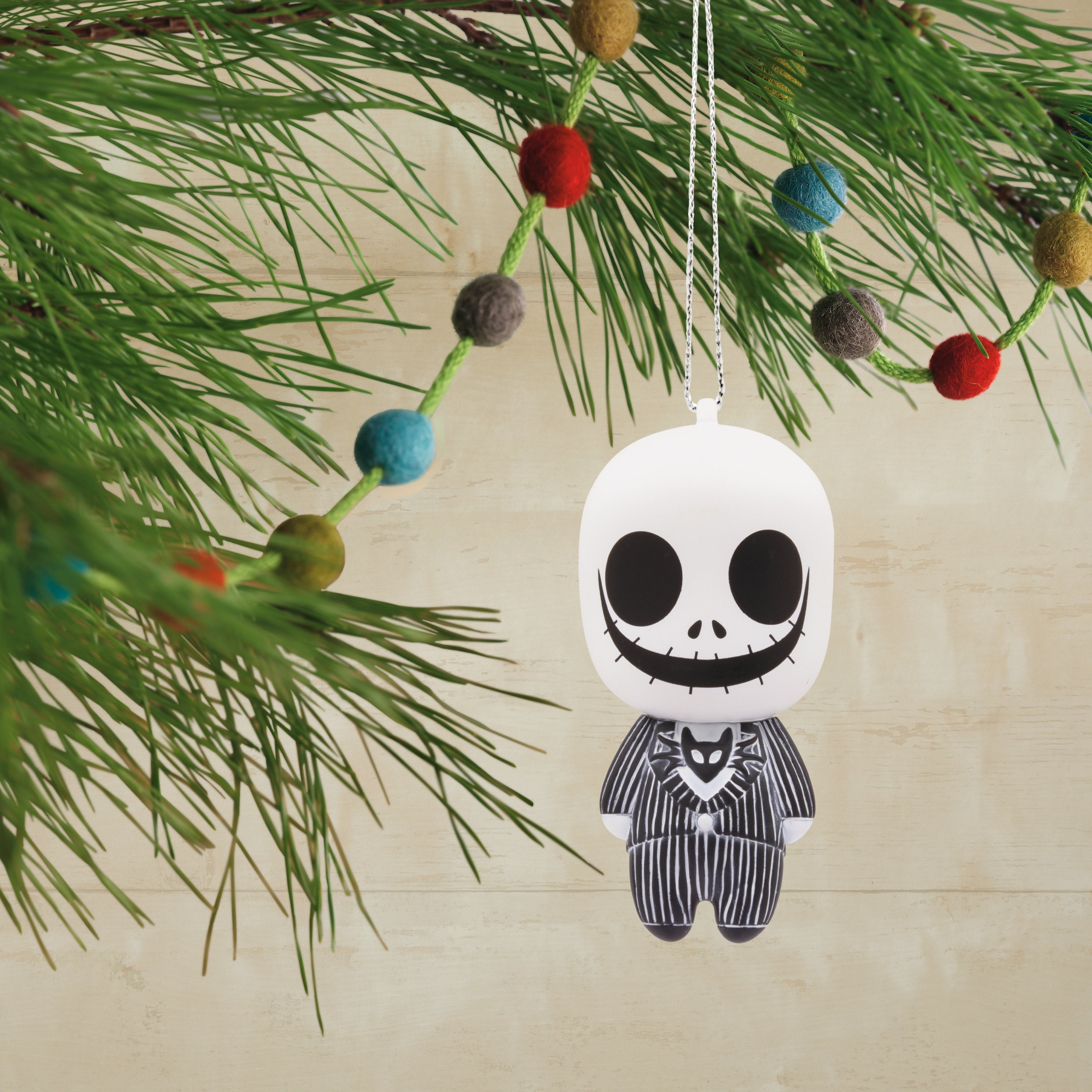 Hallmark Christmas Ornament (Disney Tim Burton's The Nightmare before Christmas Jack Skellington, Shatterproof) 1 Count