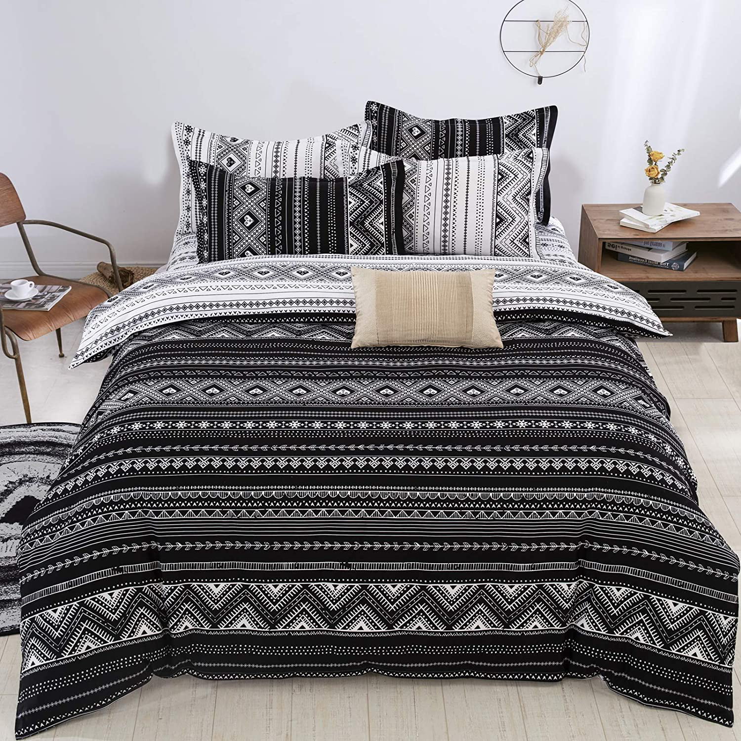 Soft Decorative Fabric Bedding All-Round Elastic Pocket Lunarable Not All Who Wander are Lost Fitted Sheet Aztec Bohemian Geometric Motifs with Angled Lines and Words Green White Queen Size 