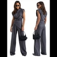 thumbnail image 2 of Traje Informal Plisado Sin Mangas con Cuello Redondo para Mujer, Chaleco de Cuello Redondo, Pantalón de Pierna con Bolsillo, Gris Oscuro, Talla M, 2 of 8