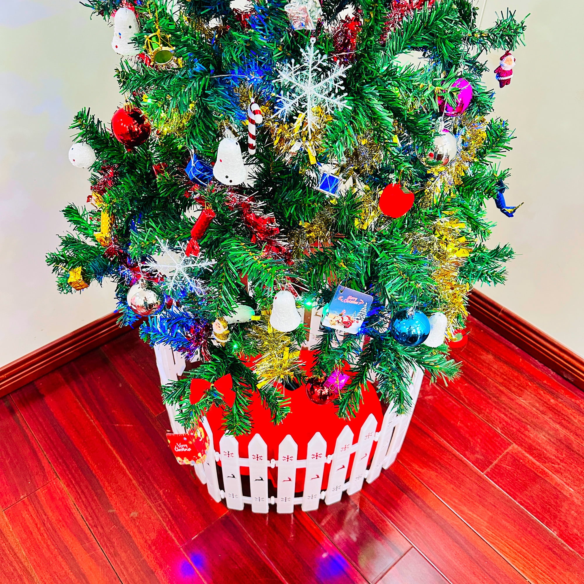 6ft Prelit Thick Hybrid Christmas Tree with 109 Pendants LED Lights Tree Skirt Guardrail Indoor Decor