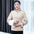 thumbnail image 4 of Uniformes de limpieza Mangas largas Cómodo recto Transpirable Ropa de camarera transpirable para hoteles Restaurantes Cafeterías Beige 4xl Estilo de las mujeres Kearding LF000333-10, 4 of 7