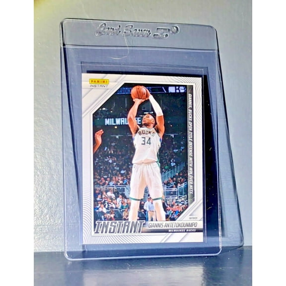 Giannis Antetokounmpo 2021-22 Panini NBA Instant #2 Card 1 of 118 Bucks