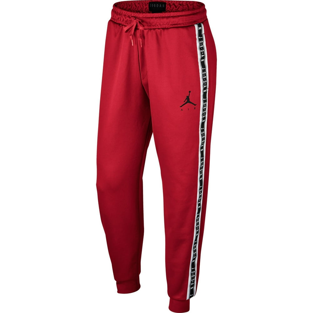 jordan 1 with jogger pants