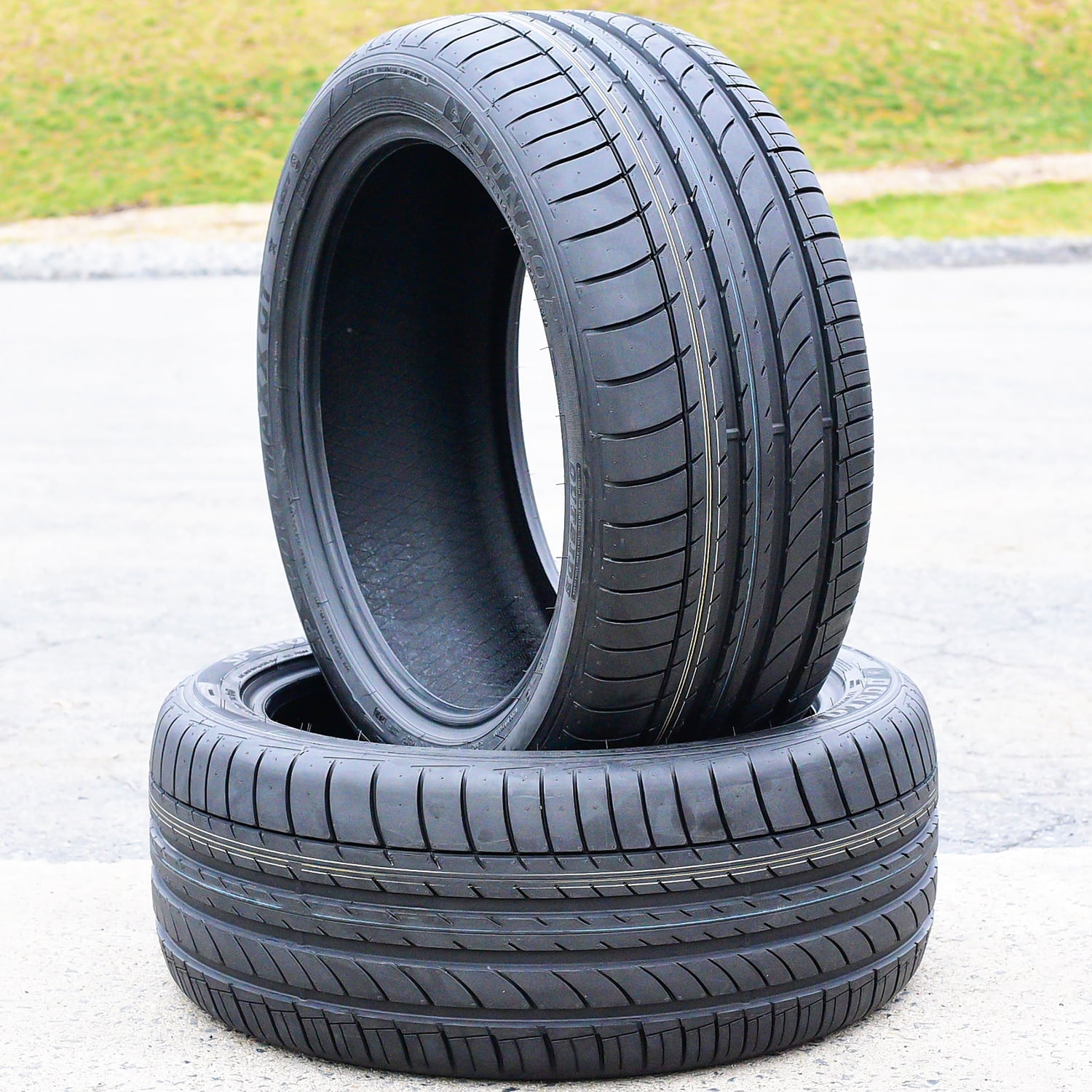 Dunlop SP Sport Maxx GT ROF 245/40R19 94Y BSW Fits: 2016-23 Dunlop SP Sport Maxx GT ROF 245/40R19 94Y BSW Fits: 2016-23
