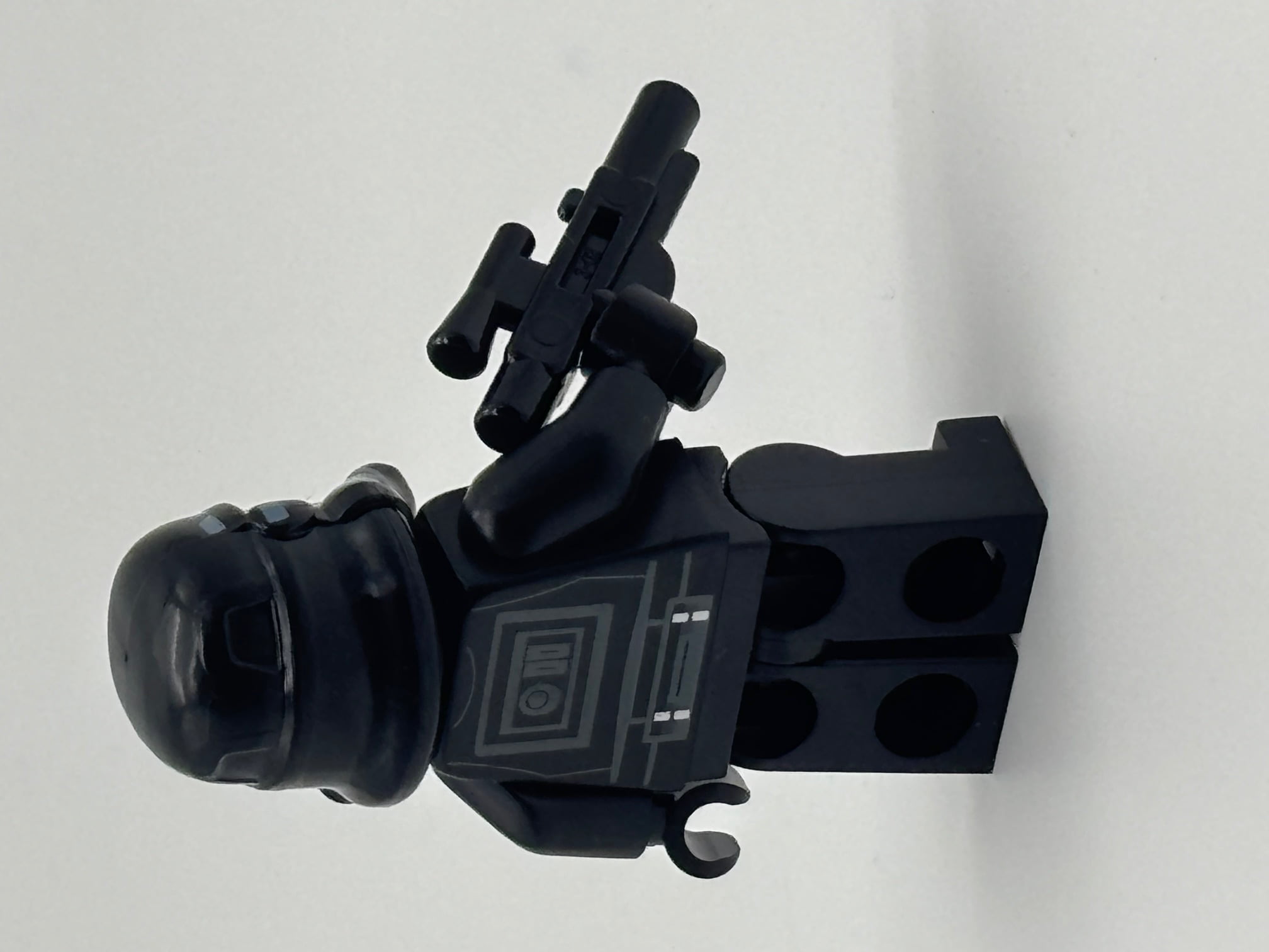 LEGO Star Wars: Shadow Trooper Minifigure with Blaster Rifle