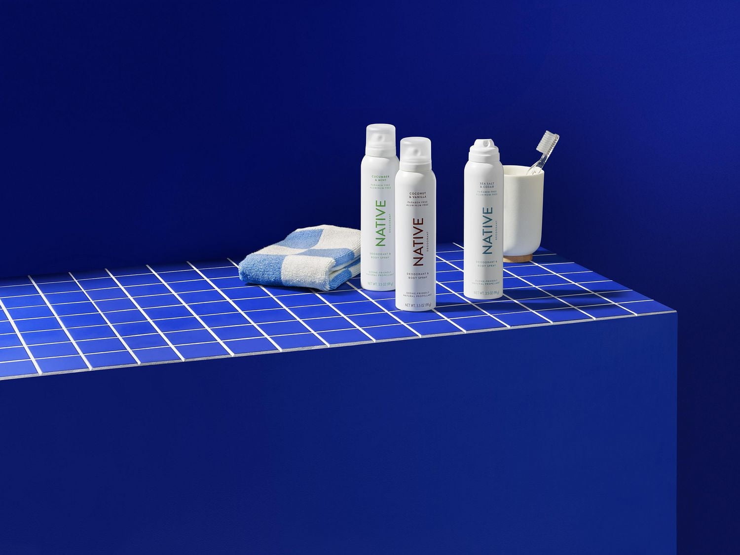 Native – Désodorisant en vaporisateur Concombre et menthe 99g