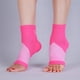 thumbnail image 5 of Calcetines ortopédicos, soporte para tobillo y pie, calcetines para fascitis plantar, calcetines antideslizantes, calcetines para fútbol y fitness (1 par)., 5 of 6