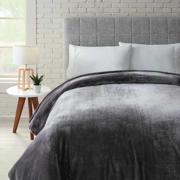 Better Homes Gardens Luxury Velvet Plush Blanket Full Queen Gray Walmart Com Walmart Com