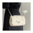 thumbnail image 4 of Bolso de estilo nicho de alta calidad con cadena de bloqueo de hilo bordado, bolso de mensajero de hombro de moda que combina con todo para mujeres, 4 of 6