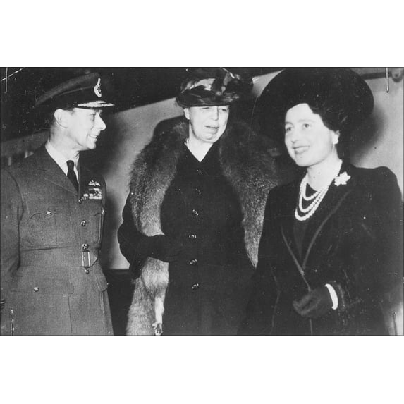 24"x36" Gallery Poster, Eleanor Roosevelt, King George VI, Queen Elizabeth in london 1942