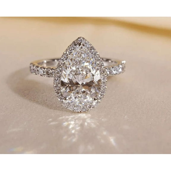 vylahjewellery 2.50 CT Pear Cut Halo Anniversary Ring 14K Rose Gold Ring Moissanite Diamond Proposal Ring for Her