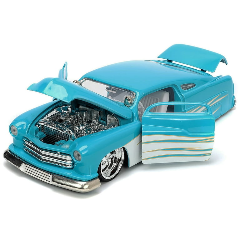 ミニカー Jada 1/24 1951 MERCURY Amazon.com: Jada Toys Bigtime Muscle 1:24 1951 Mercury Coupe