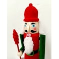 thumbnail image 4 of Cascanueces Navideño de 28 cm con Traje Rojo y Verde – Figura Decorativa Tradicional en Madera, Ideal para Decoración Festiva, Colección y Regalos de Navidad en el Hogar, 4 of 5