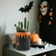 thumbnail image 5 of Maceta Decorativa de Resina con Forma de Halloween | Esqueleto de Calabaza | 20 X 15,5 Cm | Naranja | 1 Unidad | 0,82 Kg, 5 of 6