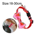 thumbnail image 2 of 1.[Asegúrate de dejar solo 2 dedos entre el collar y el cuello del perro. Collar y arnés adecuados que no dejen espacio para que su perro muerda, 2 of 5