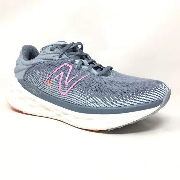 New Balance 840 v1 Walking Shoes Sneakers Mens Size 10.5 US 44 EU Gray Athletic